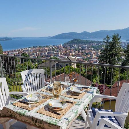 Panoramic'S Loft Tramonto Apartman Verbania Kültér fotó