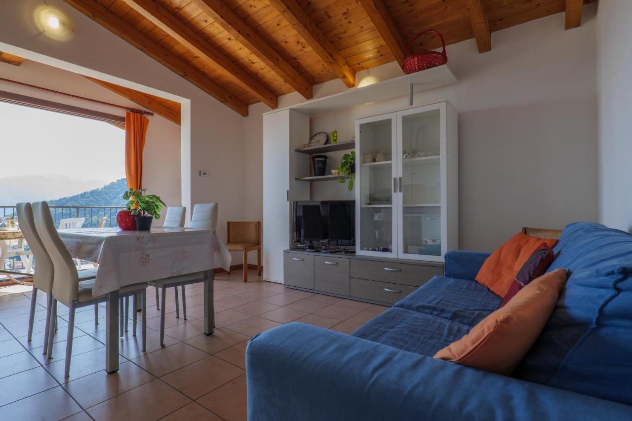 Panoramic'S Loft Tramonto Apartman Verbania Kültér fotó